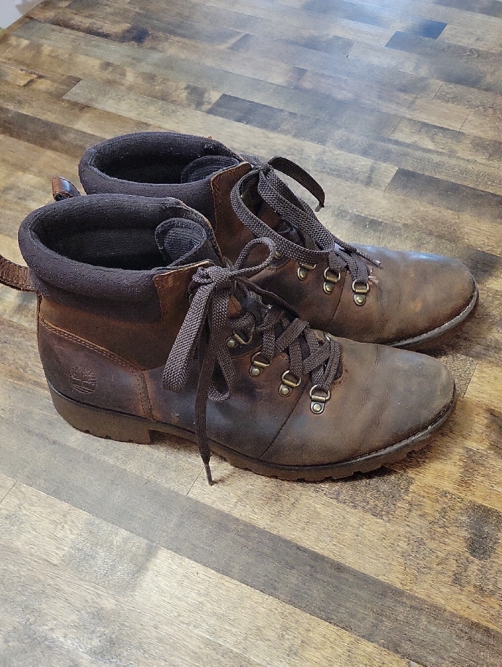 Timberland Ellendale Dark Brown Hiking Chukka Boots Women's Size 9 Style A1R3D